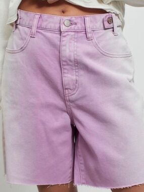 ✏️ NWT|  BDG ♡ Purple Ombre Carpenter Denim Shorts Raw Hem